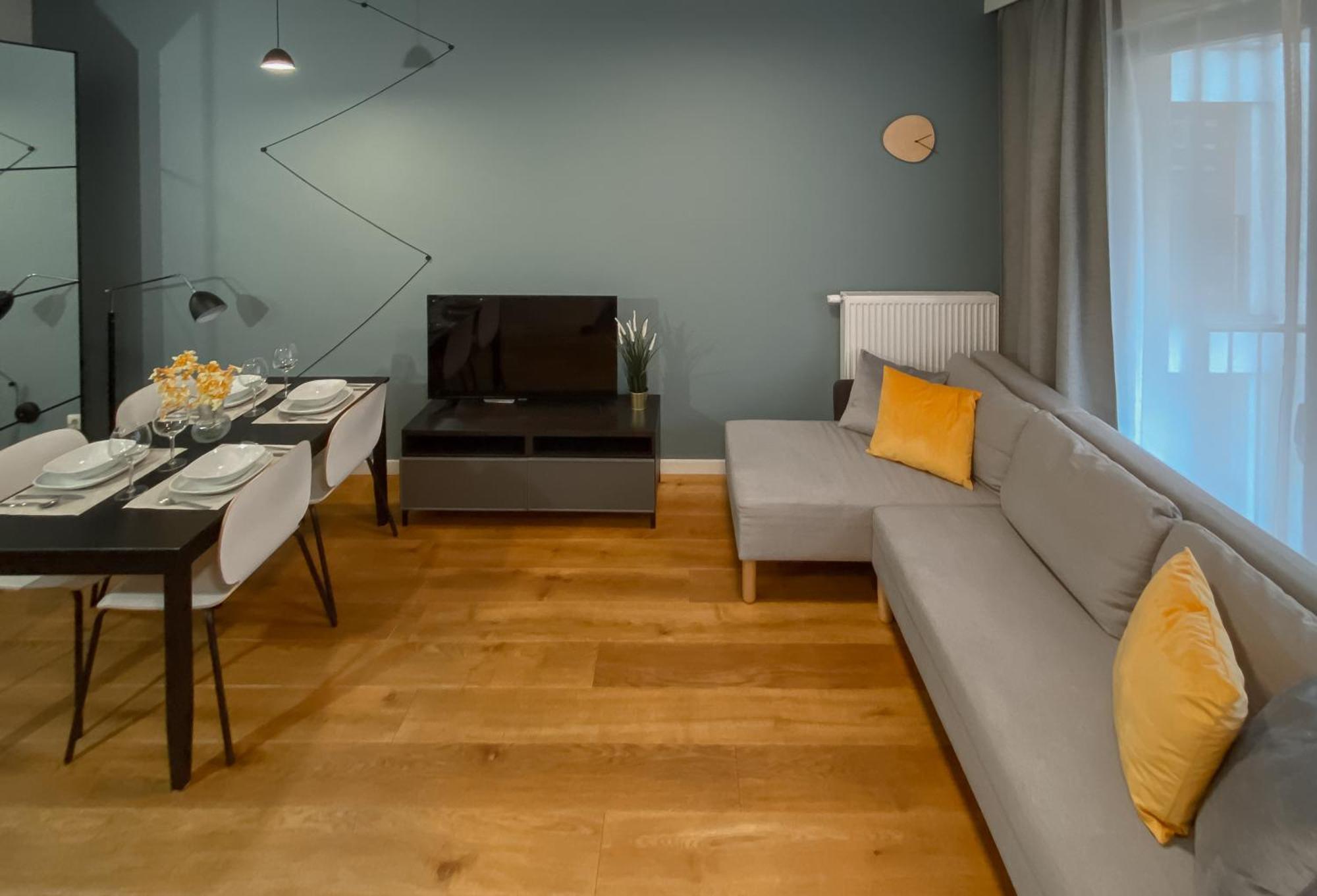 Apartment Like *